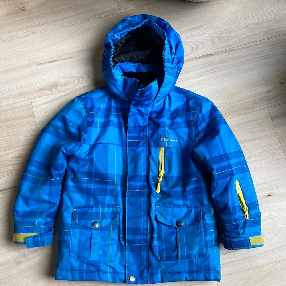 Snow jacket and pants set from Oaki (formerly Oakiwear) size 4T